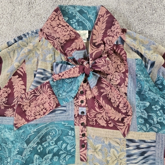 Coldwater Creek Animal Print Floral Patchwork Sheer Tie Neck Henley Blouse Boho - Picture 4 of 8